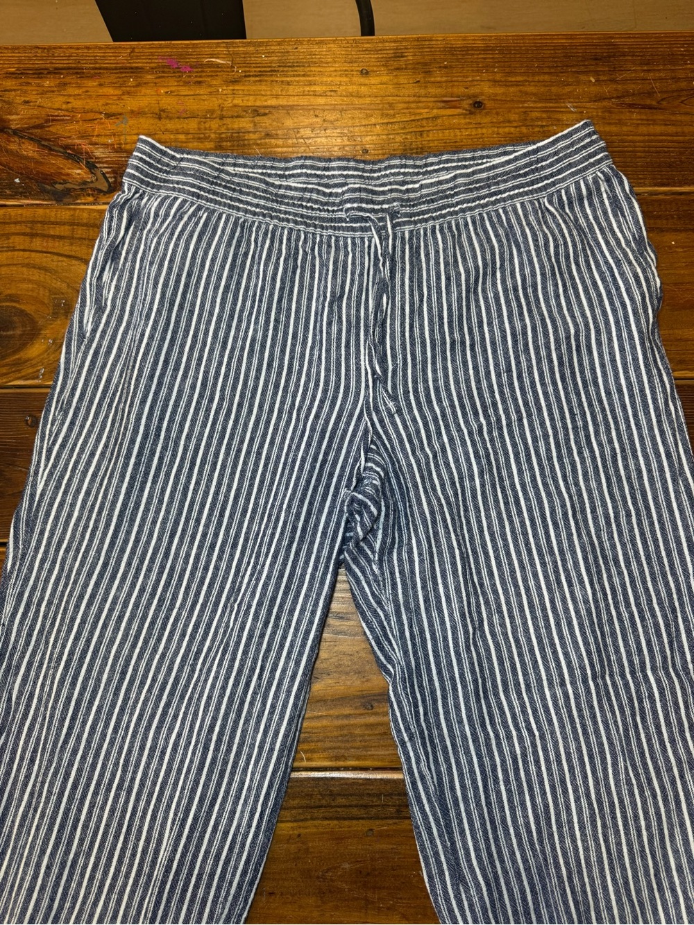 Old Navy Blue and White Striped Wide-Leg Pants